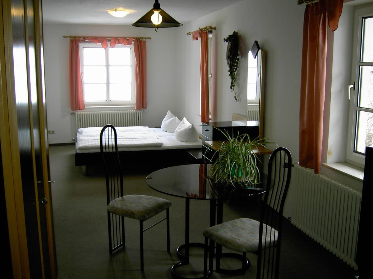 Landhotel Am Fuchsbach Berga  ภายนอก รูปภาพ